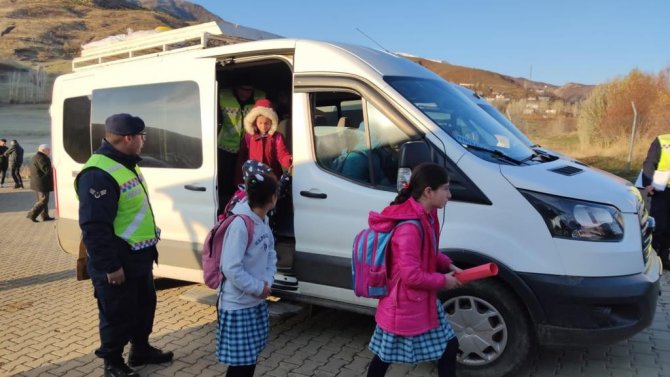 Bingöl’de Öğrencilere Trafik Eğitimi Verildi