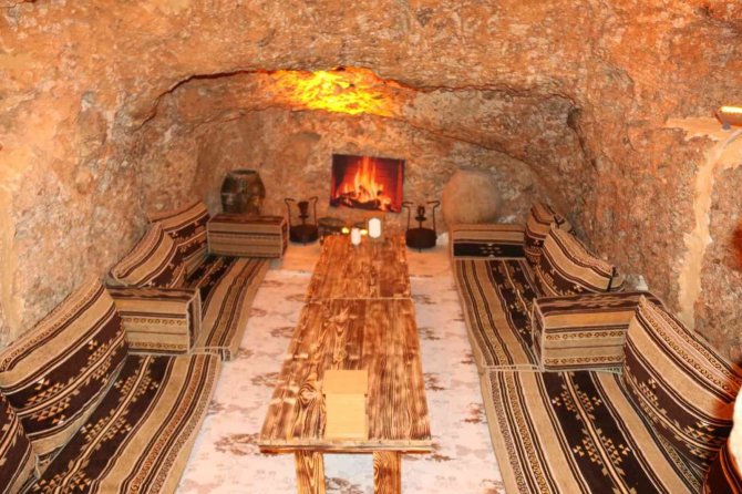 Mardin’de Bir Girişimci 500 Yıllık Evini Kafeye Dönüştürdü