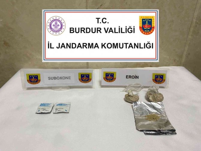Burdur’daki Uyuşturucu Operasyonlarında 33 Kişiye İşlem Yapıldı, 1 Kişi Tutuklandı