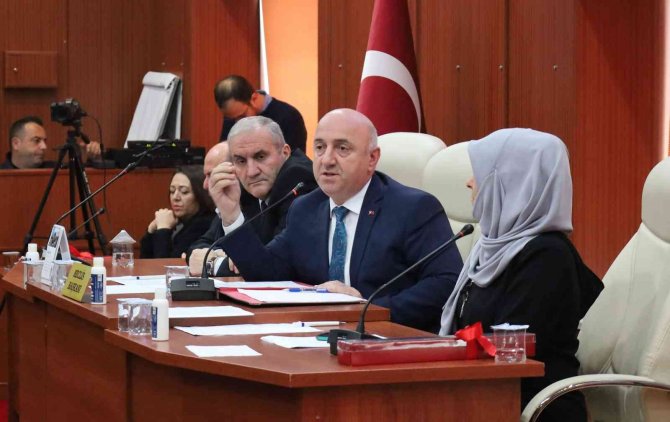 Belediye Meclisinde Önemli Karar: Makam Aracı Togg Olacak