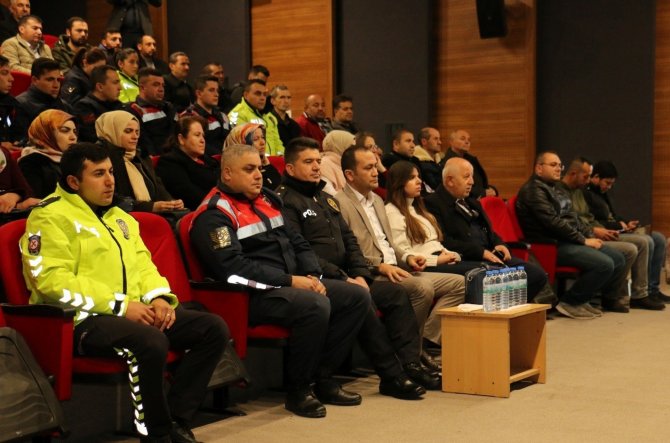 Akdağmadeni’nde Madde Bağımlılığı Anlatıldı