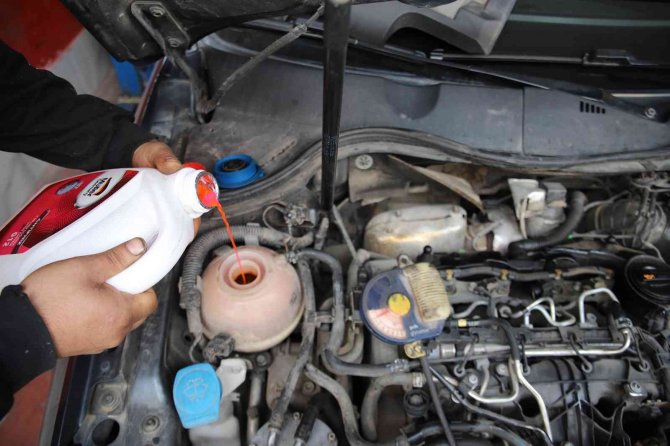 Araç Sahiplerine "Kış Bakımı" Uyarısı