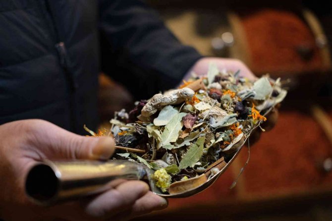 Havaların Soğuması Kış Çaylarına Talebi Arttırdı