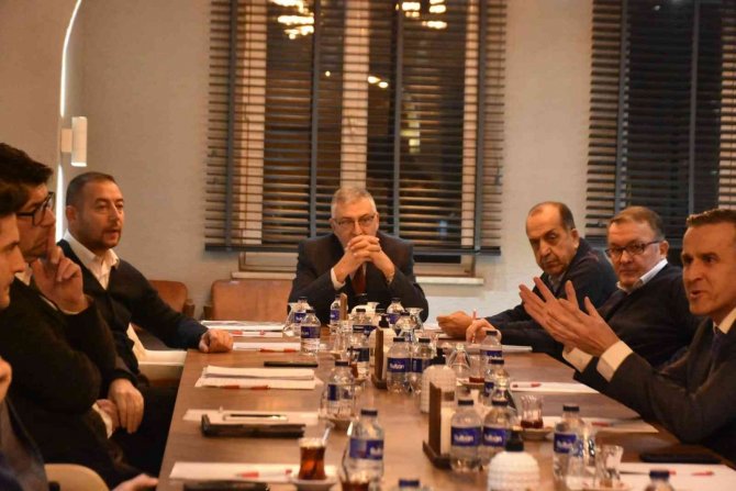 İ̇nönü’de Yerel Yönetim Ve Sanayici İşbirliği Devam Ediyor