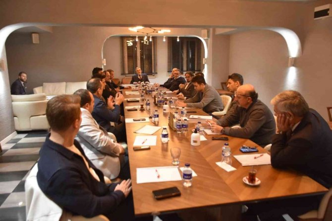 İ̇nönü’de Yerel Yönetim Ve Sanayici İşbirliği Devam Ediyor