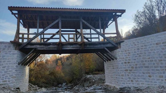 Yıkılmaya Yüz Tutan Tarihi Köprü, Restore Edildi