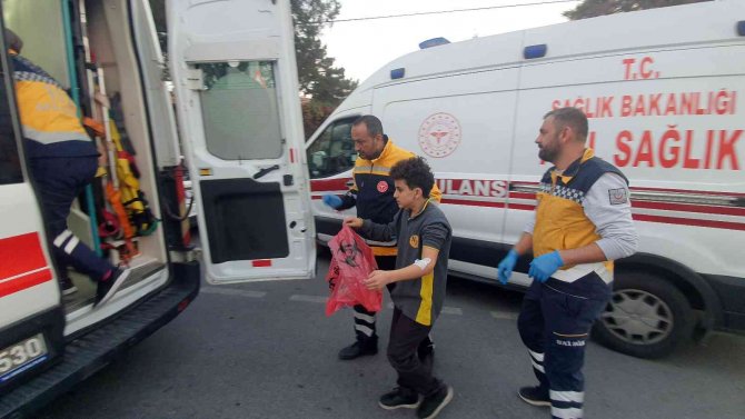 Bakkaldan Alınan Kekten Yiyen 11 Öğrenci Zehirlendi
