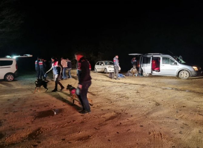 Kırklareli’nde "Kaçakçılık Ve Uyuşturucuyla Mücadele" Uygulaması: 22 Kişi Hakkında İşlem Yapıldı