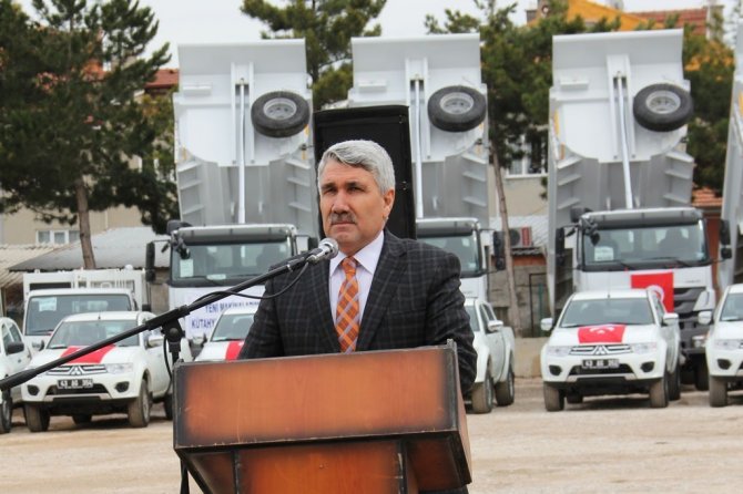 Kütahya’ya 44 Milyon Lira Değerinde Yeni İş Makinesi Ve Araç