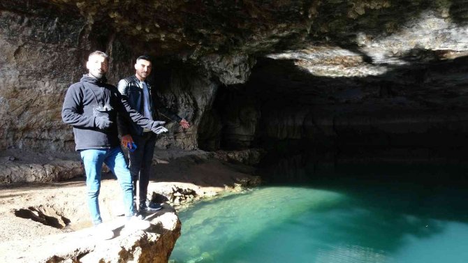 Mardin’de Köylülerin Geçim Kaynağı Olan Mağara Gizemini Koruyor