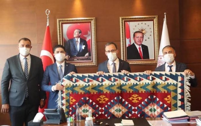 Mhp’li Özdemir, Kayseri’ye Yapılan Spor Tesislerini Duyurdu