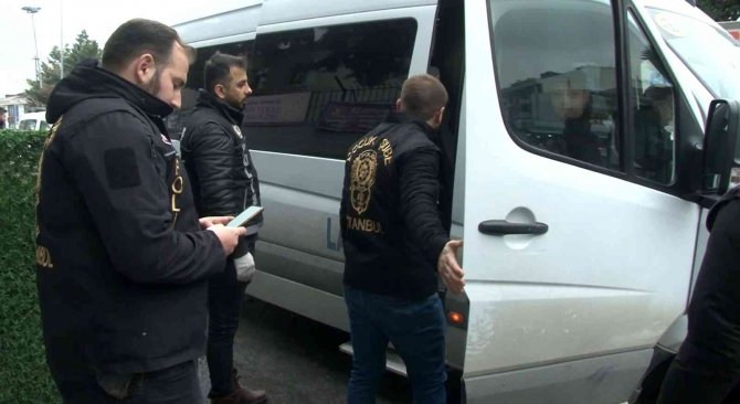 Başakşehir’de Korsan Öğrenci Servisi Yakalandı