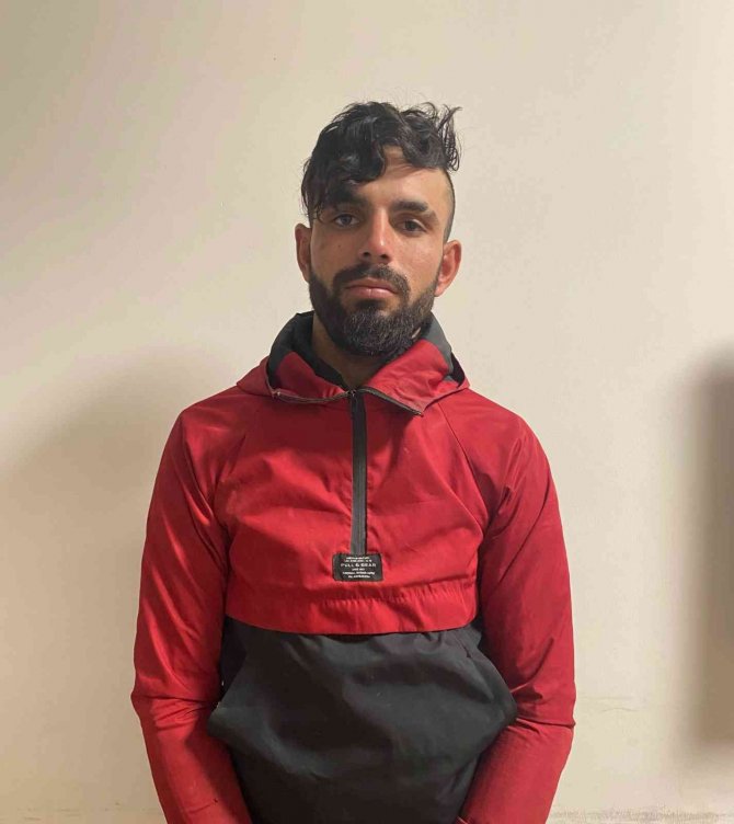Araç Sahiplerinin Kabusu Haline Gelen Şebekeyi Polis Çökertti