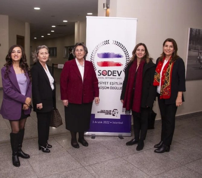 Adana Büyükşehir Belediyesine Ödül