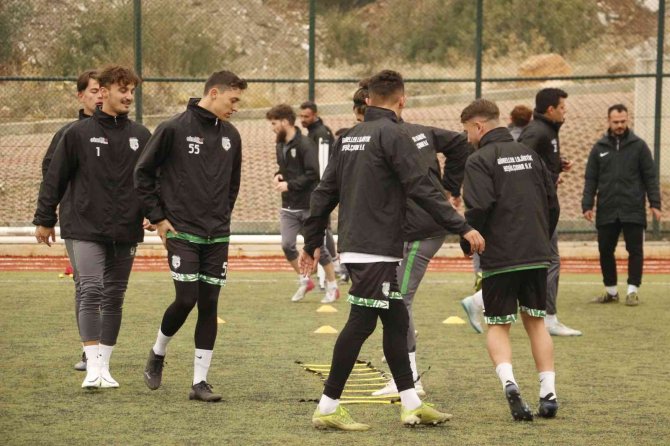 Yeşilçınar Deplasmanda Kaybedilen İki Puana Üzülüyor