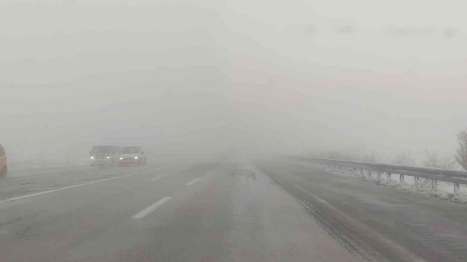 Van’da Kar Yağışı Ve Sis Etkili Oldu