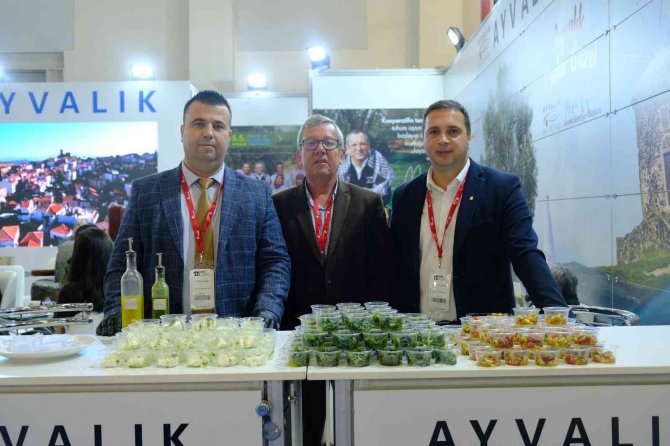 16. Uluslararası Travel Turkey İ̇zmir’de Ayvalık Standına İlgi Büyük