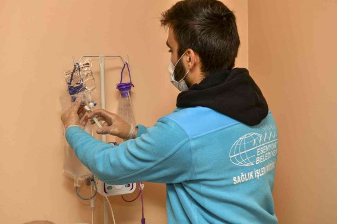 2022 Yılında Esenyurt’ta 10 Bin 769 Kişiye Evde Sağlık Hizmeti Verildi