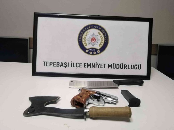 29 Aranan Şüphelinin Yakalandığı Denetimlerde Çok Miktarda Uyuşturucu Madde Ele Geçirildi