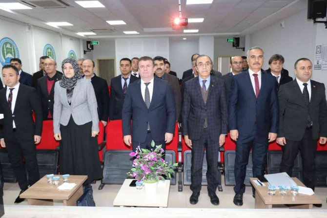 Gölbaşı’nda Lgs Ve Yks Değerlendirme Toplantısı Yapıldı