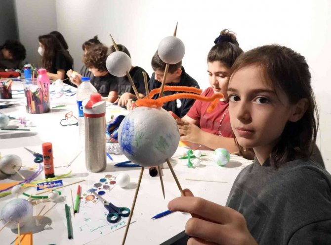 Öğrencilerden Astronomi Atölyesi’ne Yoğun İlgi