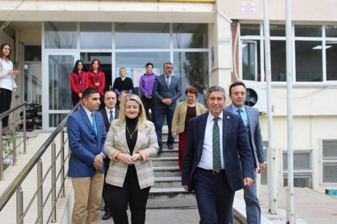 Öğrencilerin Yemekleri Meslek Lisesinde Hazırlanıyor