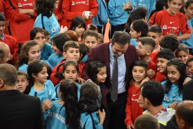 Sason’da Kitap Kurdu Ve Spor Projeleri Tanıtıldı