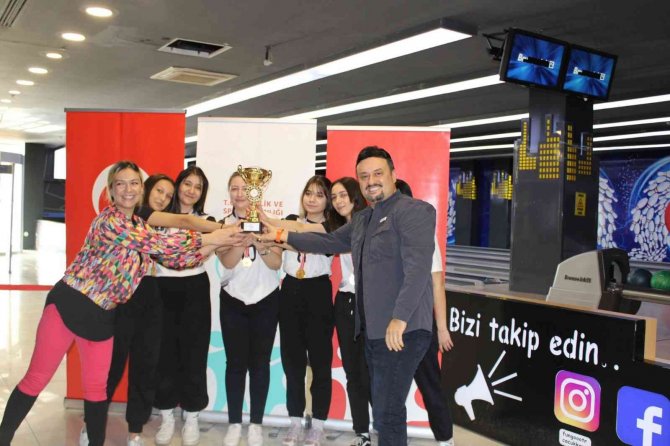 Bowling Şampiyonasına Ev Sahipliği Yaptı