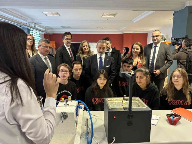 Milli Eğitim Bakan Yardımcısı Sezgin: "İ̇nsanlığın Lehine Olacak Her Şeyi İnsanlık İçin Üretmeye Çalışacağız”