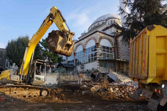 Rıdvan Paşa Camii’nde Restorasyon Başladı