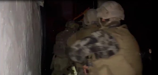 Organize Suç Örgütüne Yönelik Eş Zamanlı Operasyonlarda 5 Şüpheli Tutuklandı