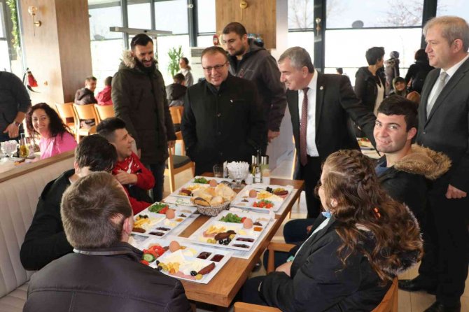 Başkan Özdemir: “Engellilerin İhtiyaçları Her Zaman Öncelikli”