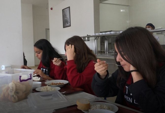 Tunceli’de Bin 983 Öğrenciye Ücretsiz Yemek Hizmeti