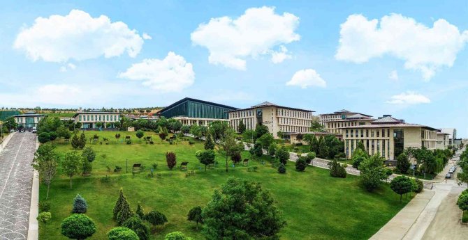 İ̇pekyolu Kariyer Fuarına Hkü Ev Sahipliği Yapacak