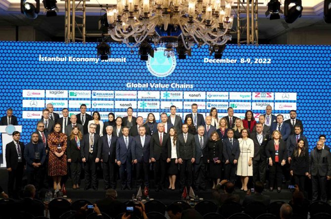 İ̇stanbul Ekonomi Zirvesi ‘Küresel Değer Zincirleri’ Ana Temasıyla Gerçekleşti