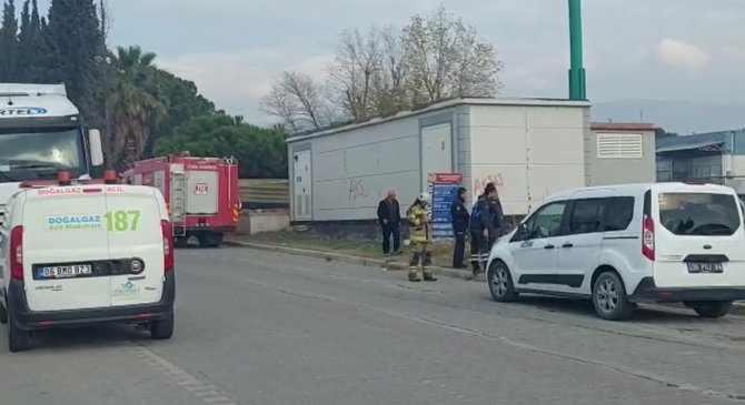 İ̇zmir’de Doğal Gaz Ana Dağıtım Borusu Delindi, Büyük Panik Yaşandı