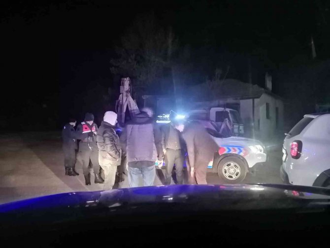 Tuvalet İhtiyacı İçin Ayrıldı, Ormanda Kayboldu
