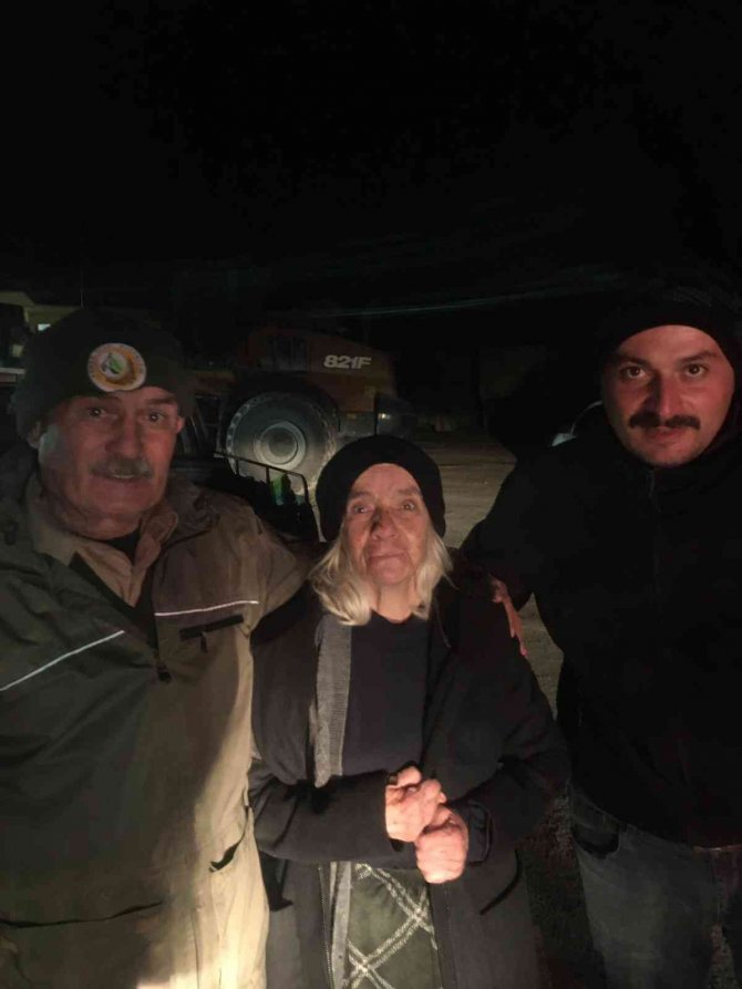 Tuvalet İhtiyacı İçin Ayrıldı, Ormanda Kayboldu