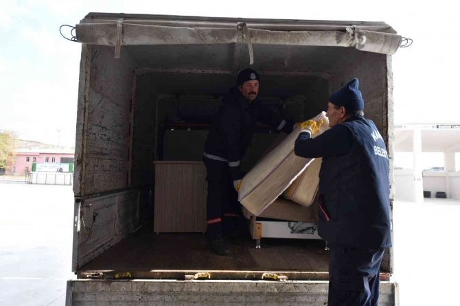 Karesi ’De İhtiyaç Fazlası Eşyalar Geri Dönüşüme Gitmiyor