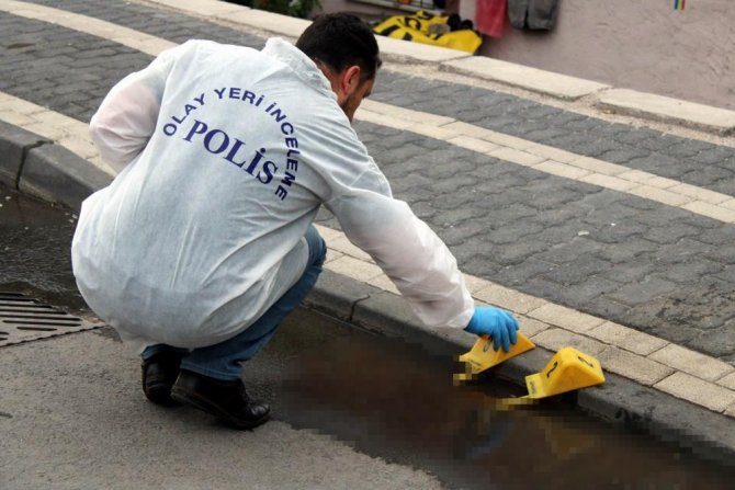 Boşandığı Eşi Ve Arkadaşına Sokak Ortasında Kurşun Yağdıran Şahıs: “Niyetim Vurmak Değildi”