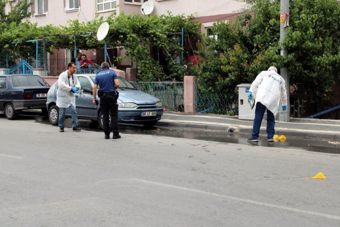 Boşandığı Eşi Ve Arkadaşına Sokak Ortasında Kurşun Yağdıran Şahıs: “Niyetim Vurmak Değildi”