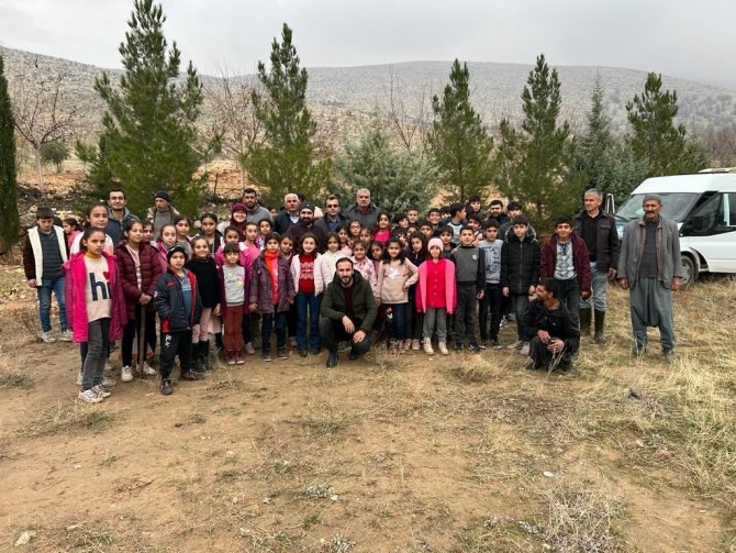 Köylülerin 3 Yıldır Süren Ağaçlandırma Seferberliği