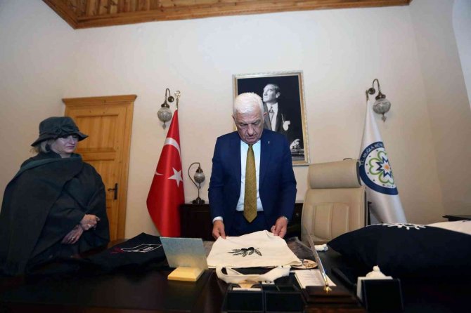 Başkan Gürün; “Kadınlarımıza Pozitif Ayrımcılık Yapıyoruz”