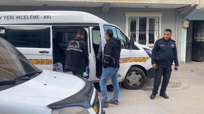 Bursa’da Komşusunun Kurşun Yağdırdığı Genç Ağır Yaralandı