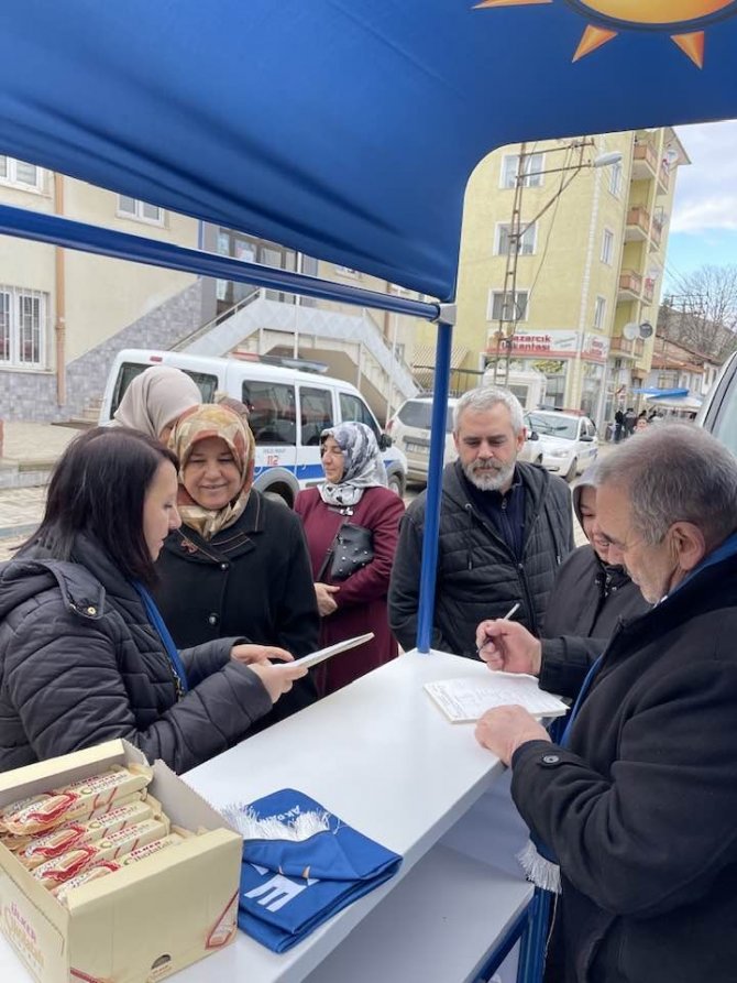 Ak Parti Üye Sayısını Arttırıyor