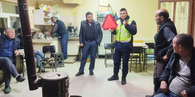 Jandarmadan "Reflektör Tak Görünür Ol" Kampanyası