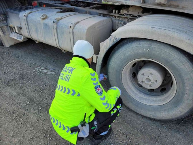 Kastamonu’da Kış Lastiği Denetimi