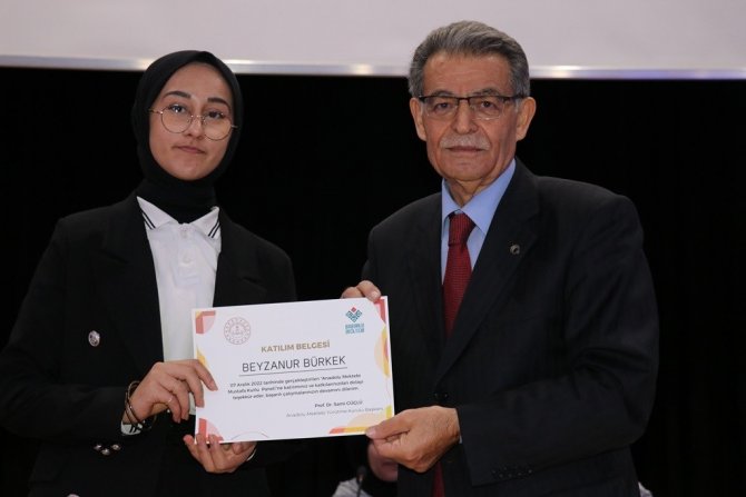 Bingöl’de ’Anadolu Mektebi Yazar Okumaları’ Paneli Düzenlendi