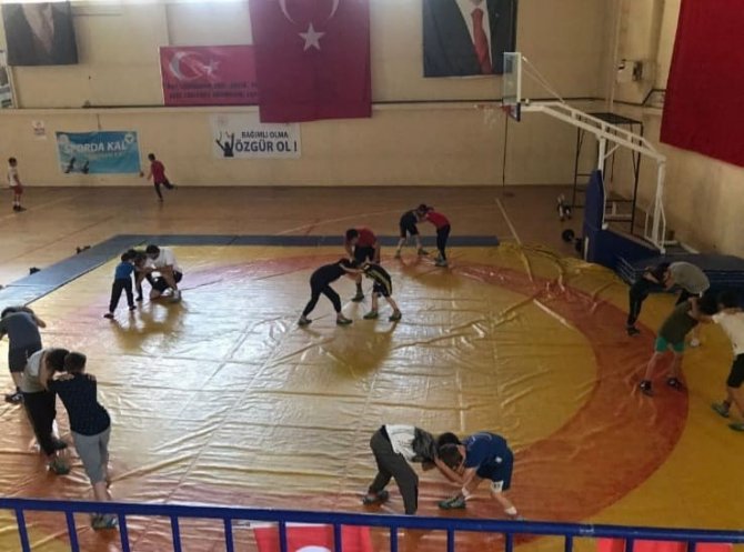 Tortum Halk Eğitimi Merkezince 2022 Yılında Açılan Kurslara Rekor Katılım