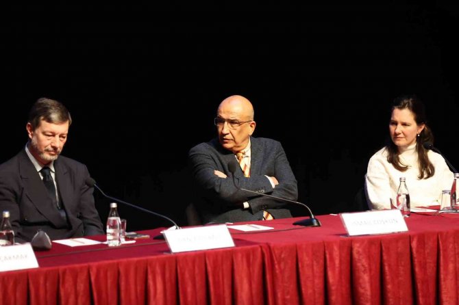 Prof. Dr. Teoman Duralı Zeytinburnu’nda Anıldı